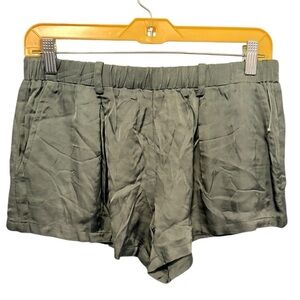 Chaser Shorts nwt‎